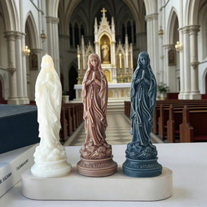 เทียนหอมรูปปั้นพระสงฆ์ งานแฮนด์เมด ของตกแต่งบ้าน ของขวัญทางศาสนา - Product Image 1