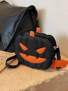 Bolso Bandolera de Calabaza LANJO, Bolso de Hombro Novedoso de Halloween con Diseño de Diablo para Mujer, Bolso Cruzado Divertido con Alas de Murciélago - Product Image 5