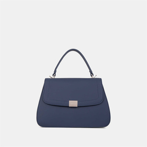 Recherche de revendeurs de sacs à main - Collection Chrisbella 2026 - Sacs pour femmes <span class=keywords><strong>Chris</strong></span> Bella - Vente en gros de sacs à main <span class=keywords><strong>et</strong></span> pochettes pour femmes - Product Image 4