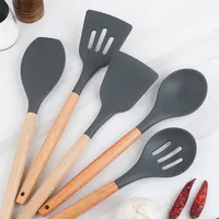 Accessori da cucina Set di utensili da cucina in Silicone con manico in legno Set di utensili da cucina 11 pezzi