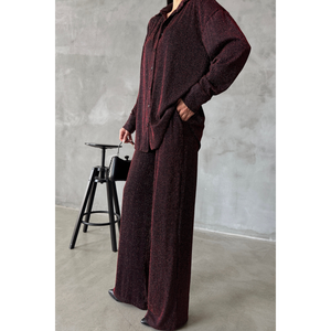 Ensemble décontracté 2 pièces scintillant bordeaux : chemise et pantalon assortis - Product Image 4