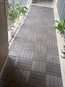 Planchers en composite bois-plastique (WPC) modernes, carrés, à faire soi-même, avec finition brossée <span class=keywords><strong>PVC</strong></span>, effet terrazzo, pour jardins, patios et terrasses extérieures - Product Image 6