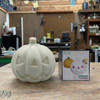 Citrouille blanche en résine de haute qualité, faite à la main, peinte à la main, pour la peinture fluide, différents styles, sorcière d'Halloween