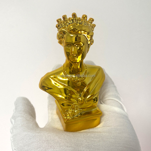 Personnalisé Polyrésine Sculpture Décor À La Maison Jeune/Vieux <span class=keywords><strong>Elizabeth</strong></span> Résine Statue Souvenir Figurine pour Chambre Bureau - Product Image 6