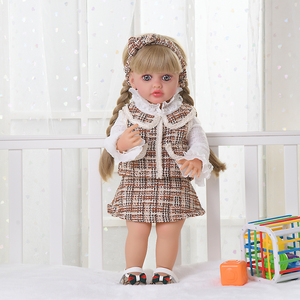 Vente en gros de poupées reborn réalistes de 55 cm/22 pouces, poupées reborn en silicone souple à vendre - Product Image 2