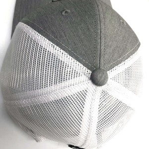 Màu Xám Polyester tùy chỉnh thêu và lưới trắng trở lại Mũ bóng chày Trucker Hat - Product Image 3