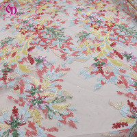 Tissu populaire scintillant et coloré avec broderie florale 3D, idéal pour robes de mariée, motifs floraux jacquard, accessoires textiles de maison