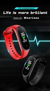 Montre connectée de fitness M5 Pro, bracelet intelligent, moniteur de température corporelle, bande intelligente étanche, montre intelligente pour hommes et femmes - Product Image 4