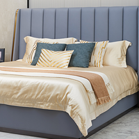 Meubles de luxe modernes, ensemble de chambre à coucher d'hôtel italien en bois capitonné sur mesure, lit double
