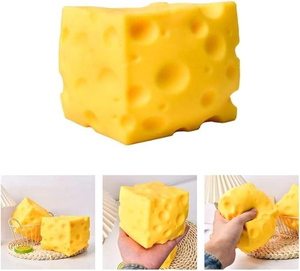 CS Big Cheese Cubo de Queso Blandito, Juguete Sensorial de Queso de Levantamiento Lento para Aliviar la Ansiedad - Product Image 5