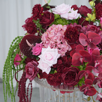 Boule florale artificielle rouge et guirlande pour centre de table de mariage, décoration de fenêtre, chandelier, événementiel, nouvelle fleur