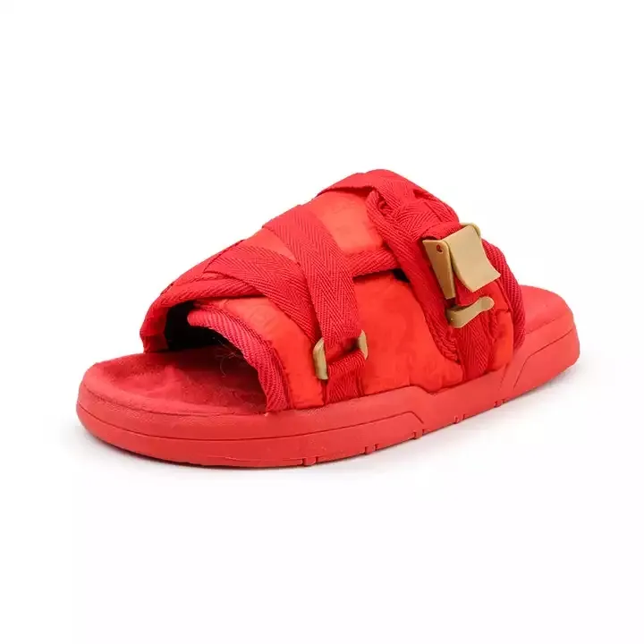 Custom wholesale sandal beach 2022 fashion buckle strap men plain red slide sandal sport casual summer walking shoes slipper