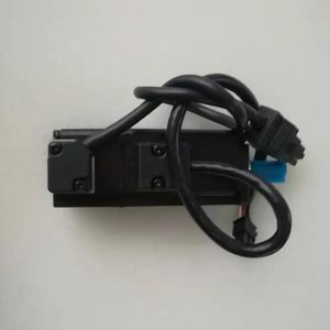 Motor de CA trifásico de 3000W 3KW 220V con variador ASD-B2-3023-F+ECMA-E20320RS 100% NUEVO ORIGINAL, certificado IP65 CE - Product Image 1