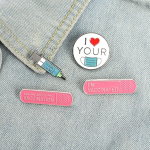 เข็มกลัดโลหะลายการ์ตูนขายส่งจากโรงงาน เข็มกลัดเคลือบแบบกำหนดเองสำหรับงานทางการแพทย์ - Product Image 4