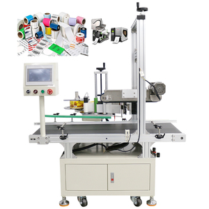 Étiqueteuse d'angle de carton à angle droit avec étiquettes inviolables pour l'application d'étiquettes de boîtes non ouvertes, machine d'étiquetage automatique de cartons - Product Image 4