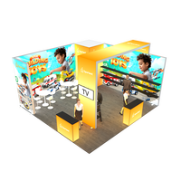 Stand d'exposition modulaire personnalisé 20x20 pieds avec cadre en aluminium, tissu SEG rétroéclairé, éclairage LED et étagères