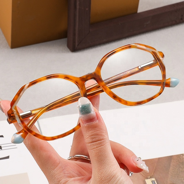 Acetate Designer Optical Frames Luxury Eyewear for Women CE Certified Suitable for Students to Use While Learning and Reading
