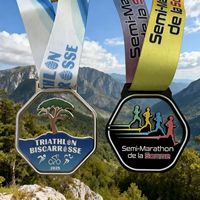 Médaille en alliage de zinc bon marché pour la danse pour le vélo, le sport, le marathon et la course à pied.