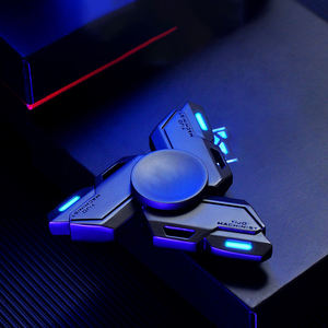 Hochwertige Metallkunst: Beleuchteter Tri-Spinner EDC Gyroskop Finger-Spinner Metall Hand-Spinner Fidget Toy für Erwachsene mit ADHS - Product Image 3