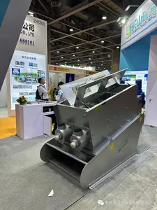 Machines de traitement des eaux Presse à vis Déshumidificateur de boues Teneur en eau 80%-85%