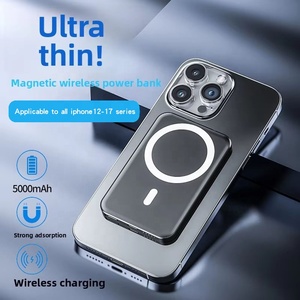 Batterie <span class=keywords><strong>externe</strong></span> portable ultra-mince magnétique sans fil OEM 5000 mAh 9,9 mm, chargeur 20W PD 15W haute capacité en alliage d'aluminium - Product Image 4