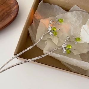 Épingle à cheveux élégante pour filles, style mode, en métal, avec pompon raisin vert, accessoires de coiffure Hanfu - Product Image 1