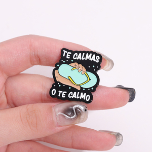 TE calmas O TE calmo Enamel PIN ไร้สาระสนุก flip flops เข็มกลัดโลหะปกเสื้อขายส่ง - Product Image 1