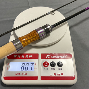 Canne à <span class=keywords><strong>pêche</strong></span> spinning ultra-sensible 5ft6 action légère FAST, poignée en liège, poignée fendue, blank en fibre de carbone, <span class=keywords><strong>pour</strong></span> <span class=keywords><strong>la</strong></span> <span class=keywords><strong>pêche</strong></span> à <span class=keywords><strong>la</strong></span> perche et à <span class=keywords><strong>la</strong></span> truite en lac. - Product Image 5