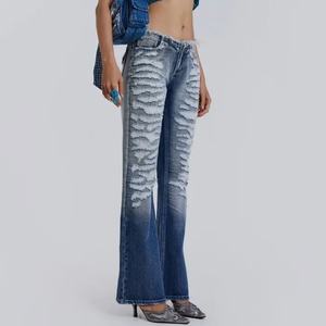 Jeans en denim Y2K, denim déchiré, taille basse, ceinture effilochée pour femmes - Product Image 2