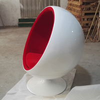 Fauteuil en fibre de verre mousse demi-dôme sphère assise hémisphère pivotant chaise en forme de boule rose orange coquille noire et rouge à vendre