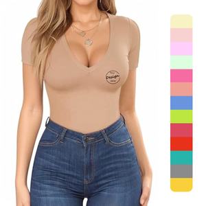 Camiseta de verano Sexy de compresión sólida con cuello en V para mujer, 5% Spandex 95% algodón bordado personalizado, estampado transpirable de alta elasticidad - Product Image 1
