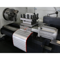 Máquina de torno CNC de cama plana horizontal de precisión CK6130 Corte de metal resistente con sistema de control GSK