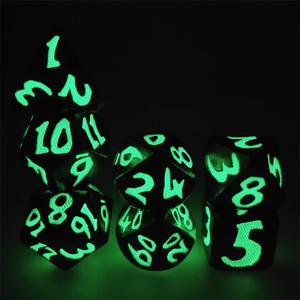 Ensemble de dés en métal Avenger <span class=keywords><strong>à</strong></span> fonte géante phosphorescente, MOQ 10, pour les fans de jeux de rôle et de société DND, écologique et durable - Product Image 3