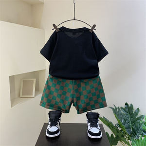 El más nuevo traje <span class=keywords><strong>para</strong></span> niños al por mayor, 2 uds., estampado <span class=keywords><strong>para</strong></span> <span class=keywords><strong>adolescentes</strong></span>, conjuntos <span class=keywords><strong>de</strong></span> <span class=keywords><strong>ropa</strong></span> deportiva informal <span class=keywords><strong>para</strong></span> niños - Product Image 2