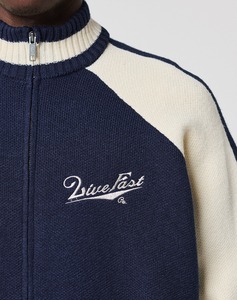 Chaqueta con cremallera de punto cuadrado personalizada OEM para hombre con patrón de diseño personalizado y logotipo bordado en 3D para Jersey de punto, cárdigan y suéter - Product Image 3