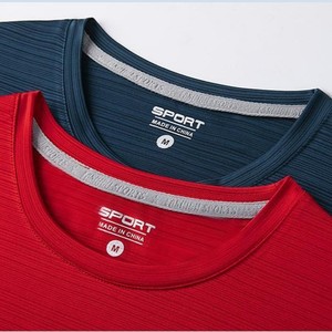 Camiseta Personalizada <span class=keywords><strong>de</strong></span> Secado Rápido y Cómoda para Hombre, en Oferta, <span class=keywords><strong>de</strong></span> Poliéster y Elastano, Tejido <span class=keywords><strong>de</strong></span> <span class=keywords><strong>Punto</strong></span>, con Serigrafía - Product Image 2