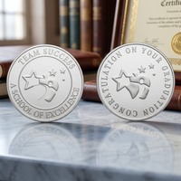 Pièce de monnaie personnalisée pour défi scolaire, Médaille commémorative gravable pour étudiant avec motif étoile, main serrée et symboles d'excellence et de succès d'équipe, Cadeau