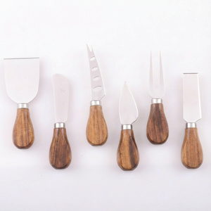 Set <span class=keywords><strong>di</strong></span> 6 coltelli per formaggio e formaggi <span class=keywords><strong>di</strong></span> successo con manici in legno naturale color naturale e finitura metallica - Product Image 1