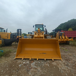 Cargadora de ruedas mediana Cat 950H usada, pocas horas de uso, original de Japón, modelo clásico de alta resistencia, eficiente para canteras y construcción. - Product Image 4
