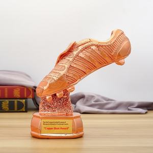 كأس تذكاري ثابت من الراتنج المطلي بالذهب لبطولة كرة القدم، لجائزة أفضل هداف للكرة الذهبية - Product Image 4