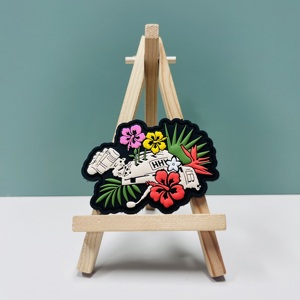 Parches PVC Mariposa Blanca para Mochilas Con Sublimación para Escapadas de Fin de Semana para Chaquetas - Product Image 3