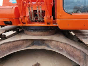 รถขุดขนาดกลาง-ใหญ่ Doosan DH300LC-7 สีเดิมคุณภาพสูง ขายในราคาถูก - Product Image 4