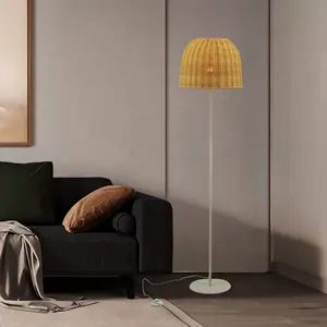 Handmade Modern Japanese E27 Base Floor Lamp Big Bamboo Rattan Standing with Metal for Hotel or Living Room and Home Decoration