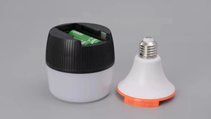 <span class=keywords><strong>Ampoule</strong></span> LED <span class=keywords><strong>rechargeable</strong></span> à <span class=keywords><strong>batterie</strong></span> Li-ion en plastique E27, dimmable, température de couleur 2800-6500K, 30W, lumière d'urgence extérieure pour le camping - Product Image 3