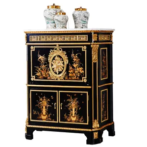 新款复古风格豪华经典黄铜和木质几层橱柜，配有手工花画