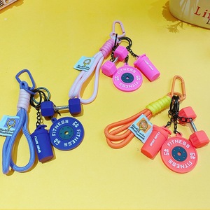 Porte-clés PVC Fitness en Gros d'Usine, Élégant Breloque de Sac Style Ins, Pendentif Haltère Kettlebell pour Couple Unisexe - Product Image 3