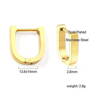 Pendientes de Aro Huggie Unisex de Acero Inoxidable con Baño de Oro de 18K, Diseño Geométrico de Corazones y Cuadrados, Estilo Minimalista y Moderno - Product Image 2