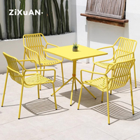 Ensemble table et chaises de luxe en rotin pour terrasse, patio, bistro, piscine, restaurant, balcon, résistant à l'eau, style nordique