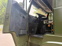 Camión Cisterna SINOTRUK Steyr King10X4 de Segunda Mano, para Transporte de Diésel y Gasolina, Apto para Áreas Mineras Remotas