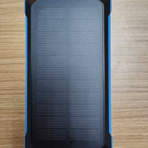 Banco de Energía Solar Multifuncional Personalizable para Exteriores, Estación de Carga Móvil de Gran Capacidad de 20000 mAh - Product Image 4